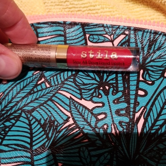 Stila all day liquid lipstick - Picture 2 of 4